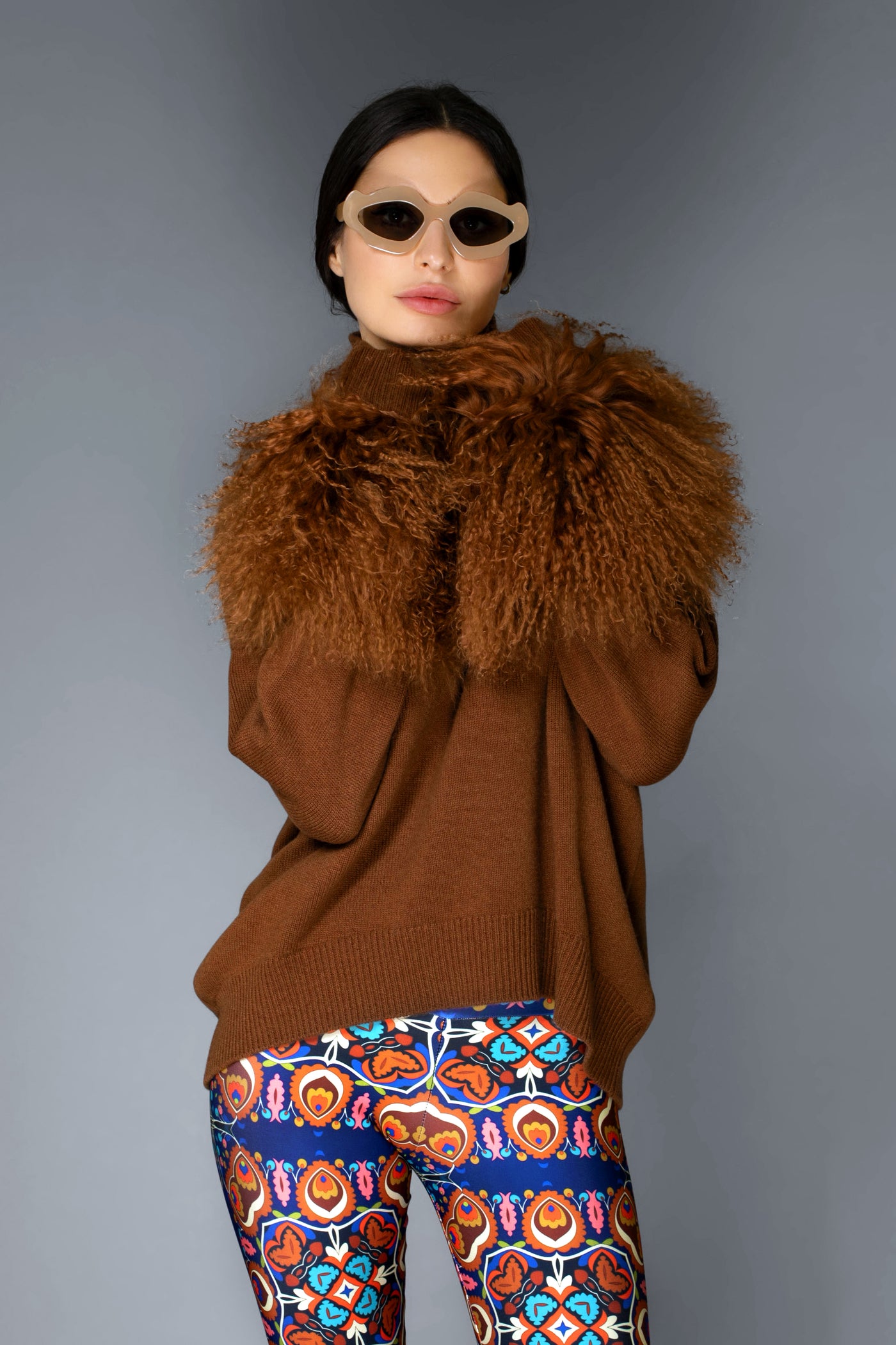 AW - Brown Chocolate Cashmere Sweater with Mongolian wool cuff